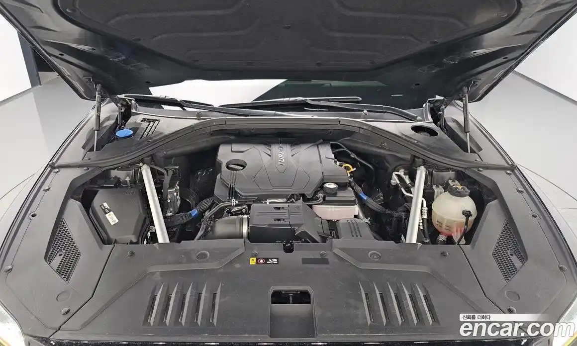 Genesis GV70 2022 2.5 Автомат в Москве № 817366, фото 5