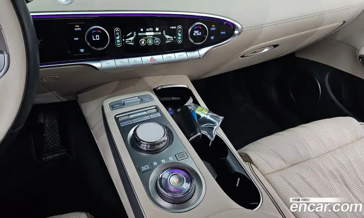 Genesis GV70 2022 2.5 Автомат в Москве № 817366, фото 8