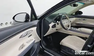 Genesis GV70 2022 2.5 Автомат в Москве № 817366, миниатюра 9