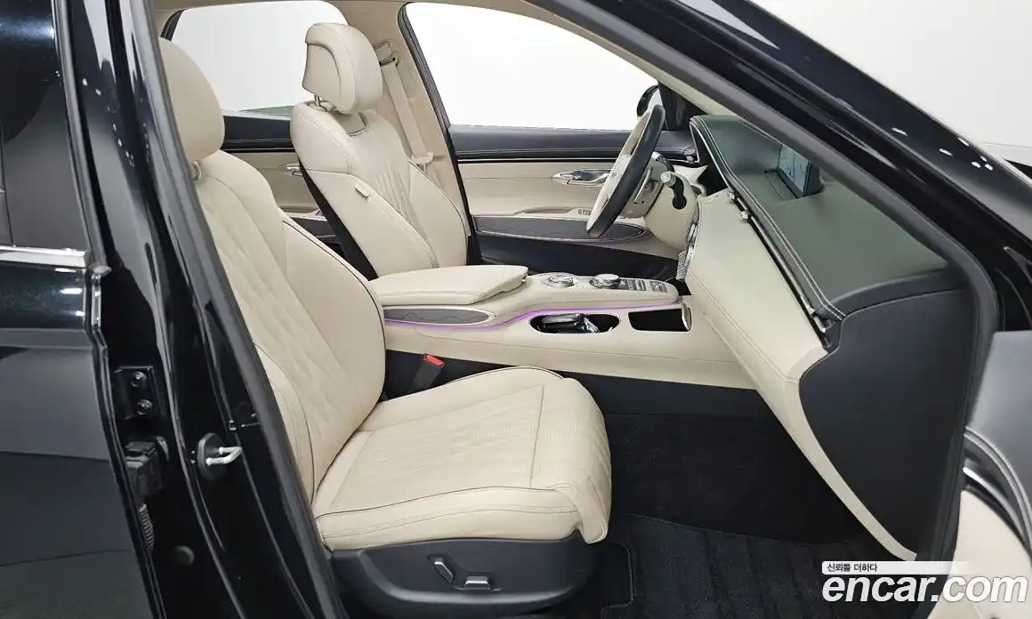 Genesis GV70 2022 2.5 Автомат в Москве № 817366, фото 10