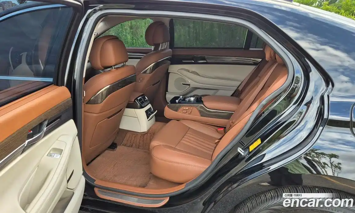 Genesis G90 2021 3.8 Автомат в Москве № 817370, фото 13