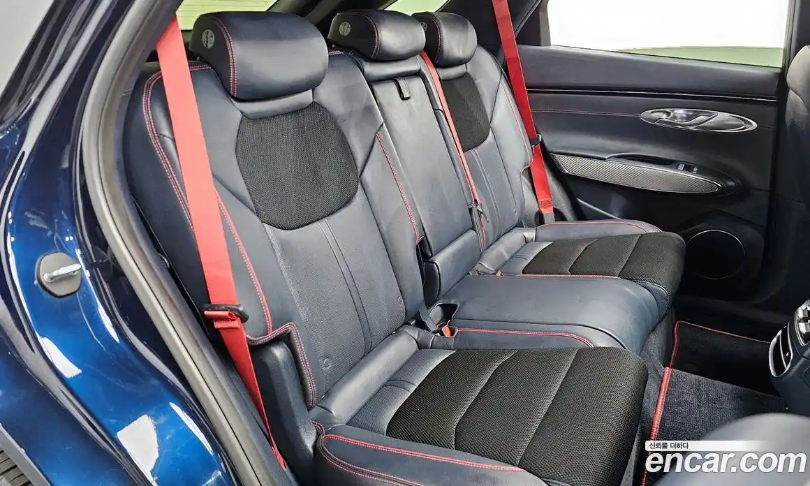 Genesis GV70 2021 2.5 Автомат в Москве № 817396, фото 12