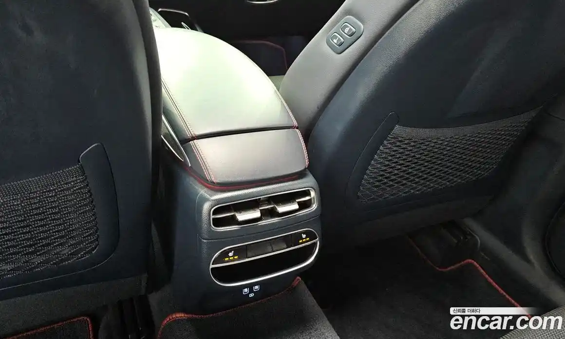 Genesis GV70 2021 2.5 Автомат в Москве № 817396, фото 17