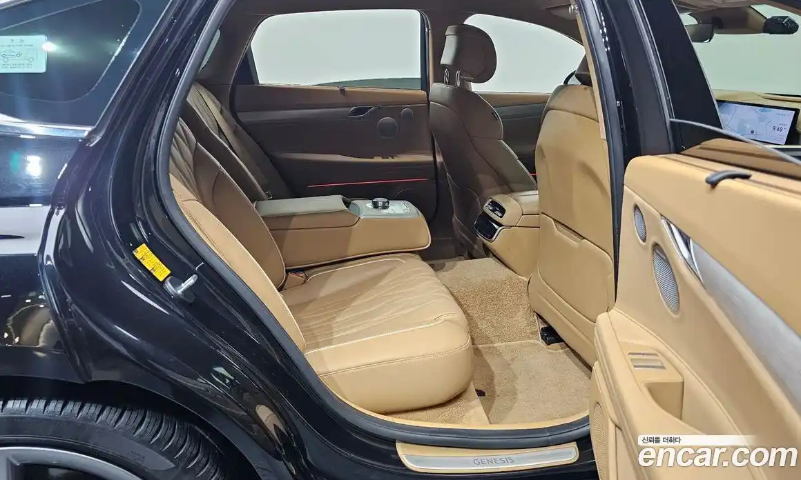 Genesis G80 2024 2.5 Автомат в Москве № 817417, фото 12