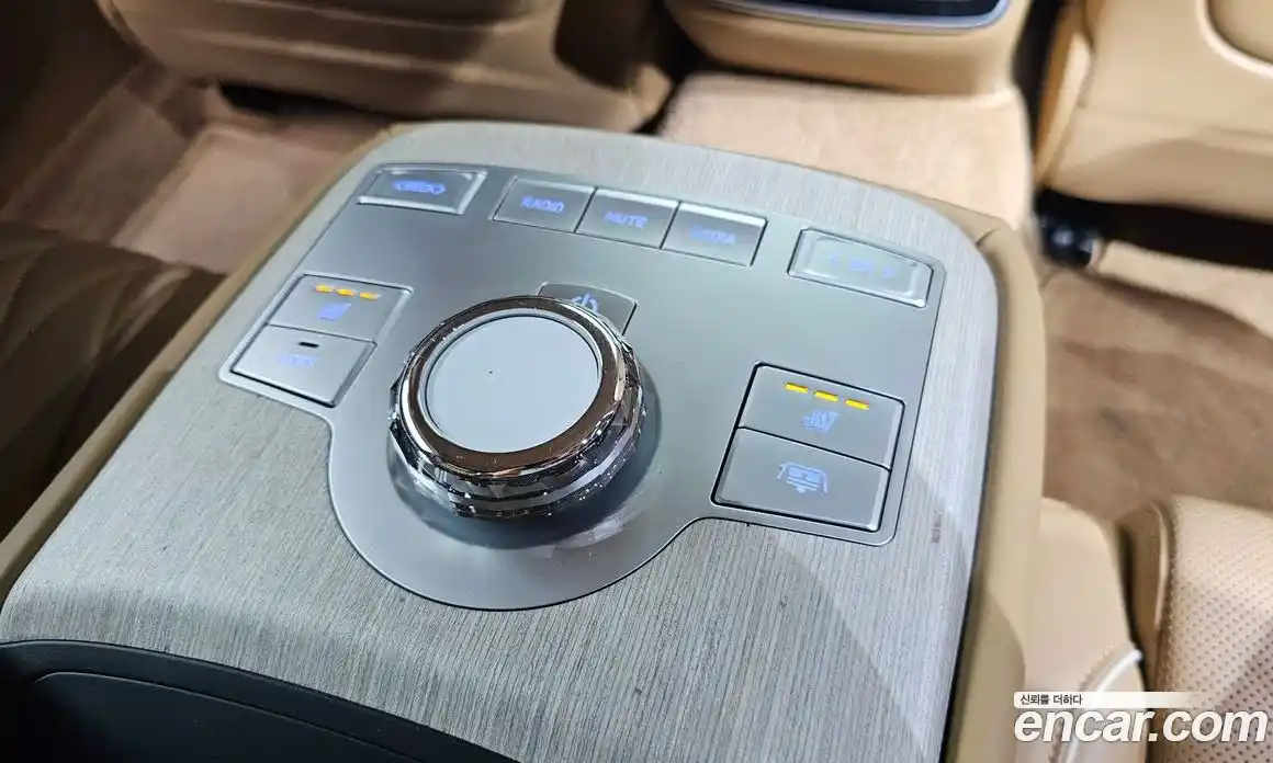 Genesis G80 2024 2.5 Автомат в Москве № 817417, фото 19