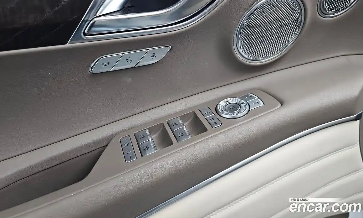 Genesis GV80 2020 3.5 Автомат в Москве № 817465, фото 8