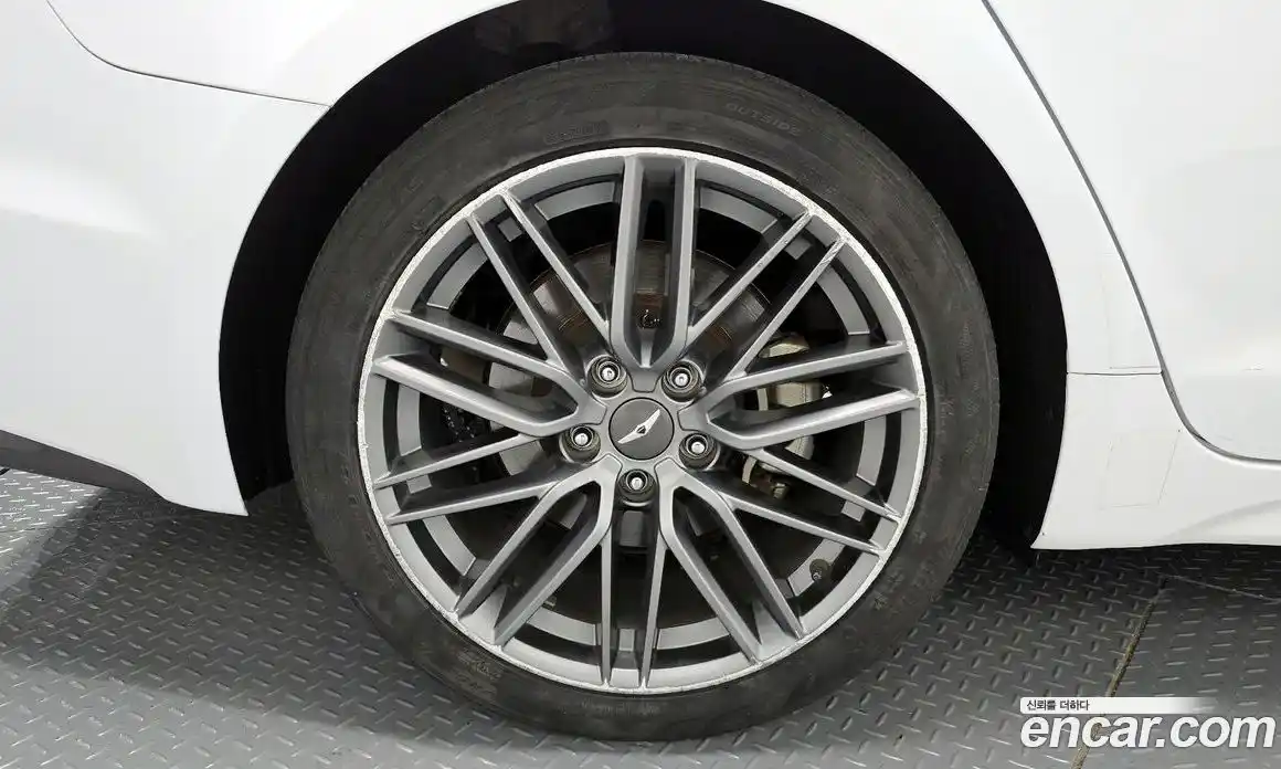 Genesis G70 2017 2.0 Автомат в Москве № 817474, фото 5