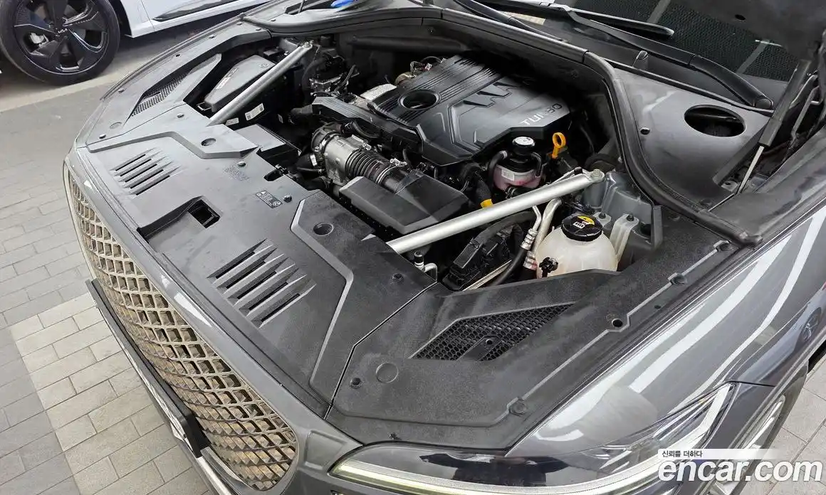 Genesis GV70 2022 2.2 Автомат в Москве № 817598, фото 6