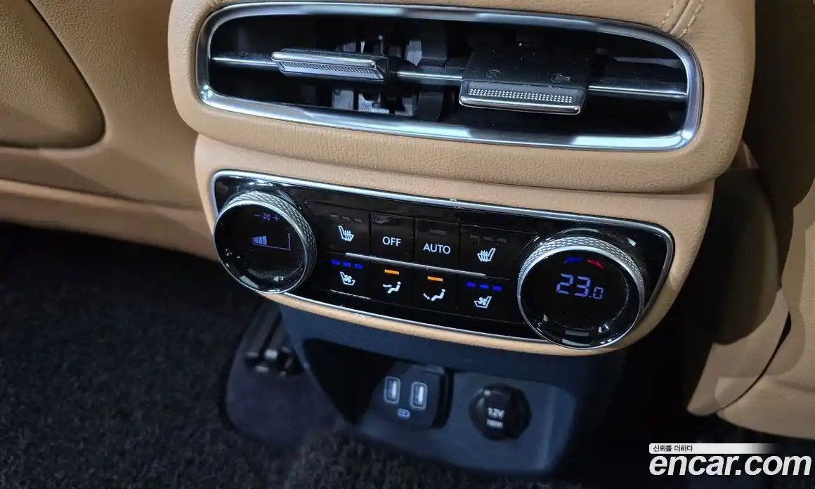 Genesis GV80 2020 2.5 Автомат в Москве № 817692, фото 18