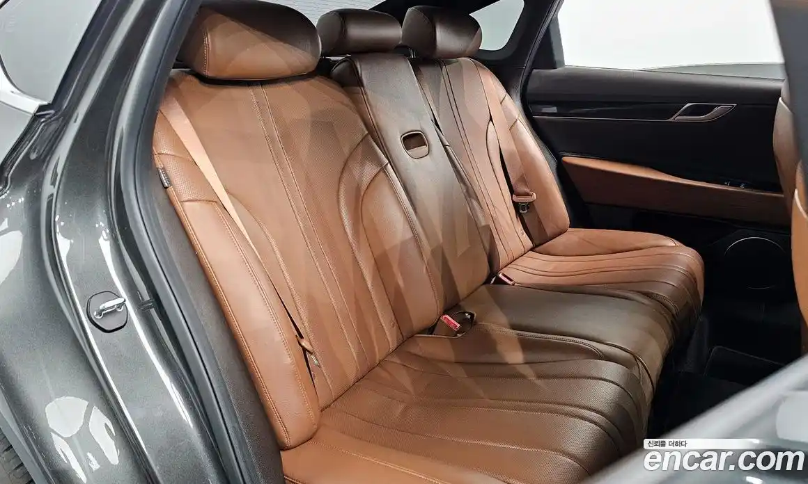 Genesis G80 2023 2.5 Автомат в Москве № 817700, фото 12