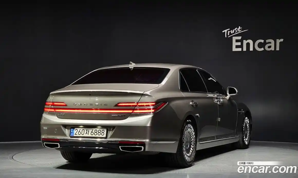 Genesis G90 2019 3.3 Автомат в Москве № 817763, фото 2