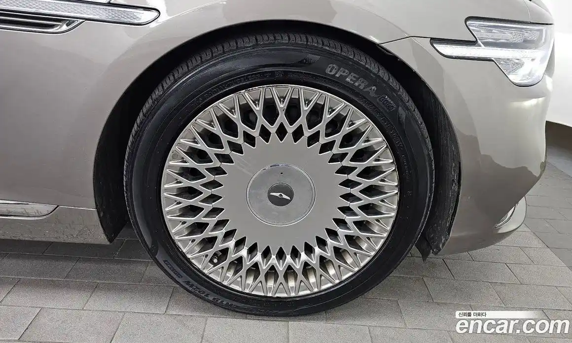 Genesis G90 2019 3.3 Автомат в Москве № 817763, фото 5