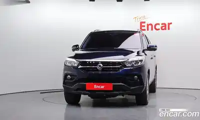 SsangYong Rexton 2018 2.2 Автомат в Москве № 818748, миниатюра 3
