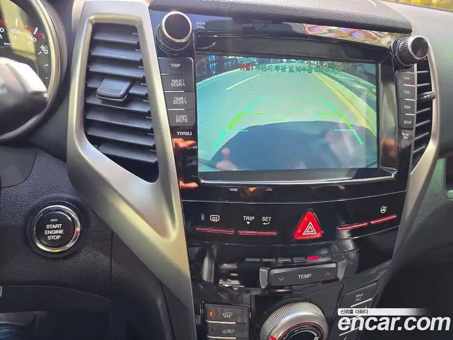 SsangYong TIBOLI 2015 1.6 Автомат в Москве № 818952, фото 15