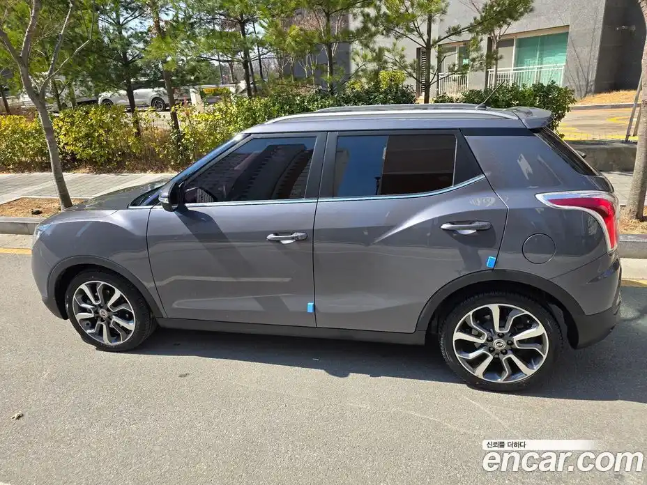 SsangYong TIBOLI 2015 1.6 Автомат в Москве № 818952, фото 5