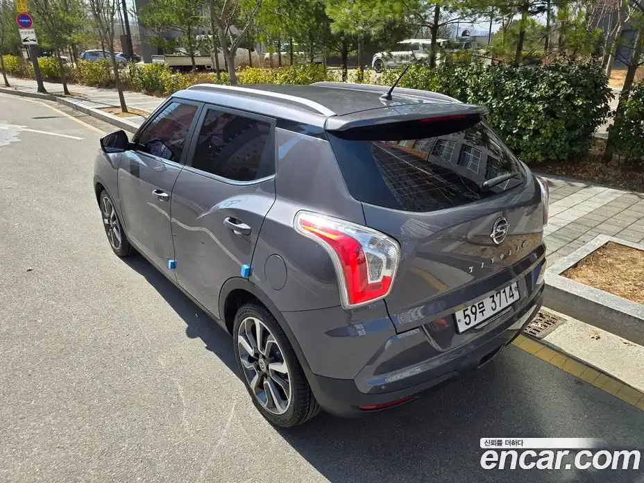 SsangYong TIBOLI 2015 1.6 Автомат в Москве № 818952, фото 7