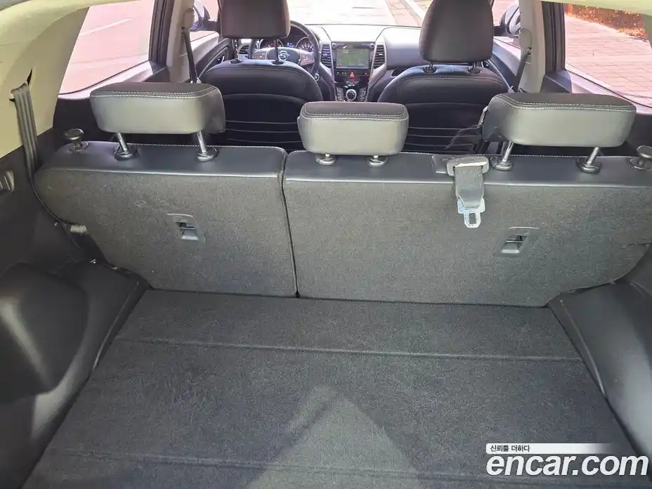 SsangYong TIBOLI 2015 1.6 Автомат в Москве № 818952, фото 10