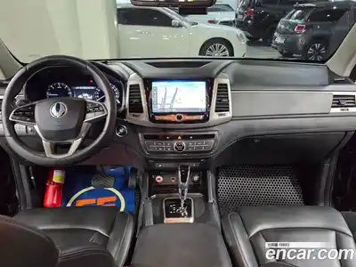 SsangYong Rexton 2018 2.2 Автомат в Москве № 818986, миниатюра 7