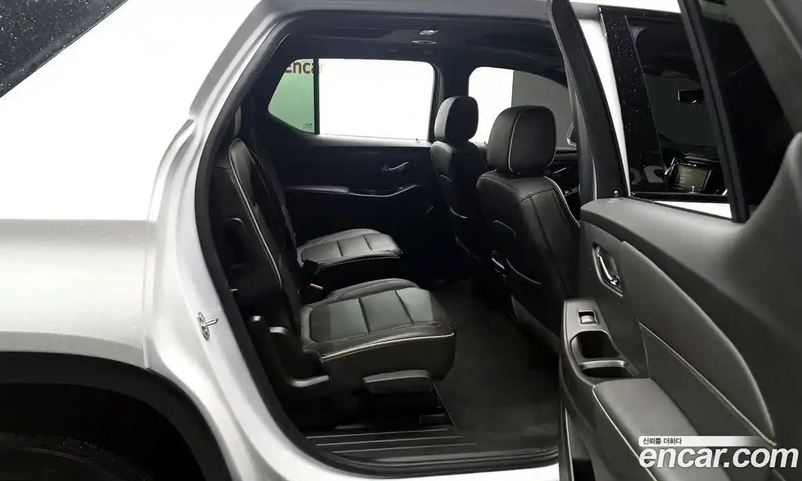Chevrolet Traverse 2023 3.6 Автомат в Москве № 819251, фото 12