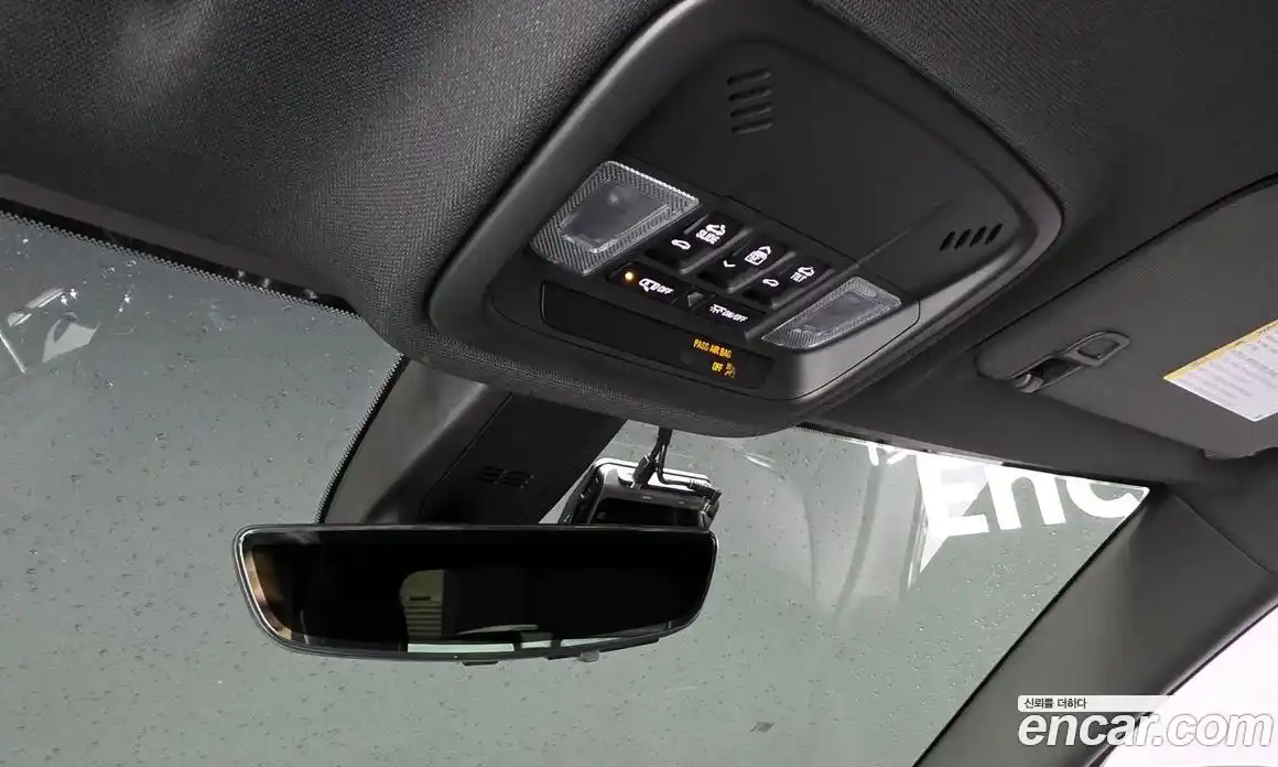 Chevrolet Traverse 2023 3.6 Автомат в Москве № 819251, фото 17