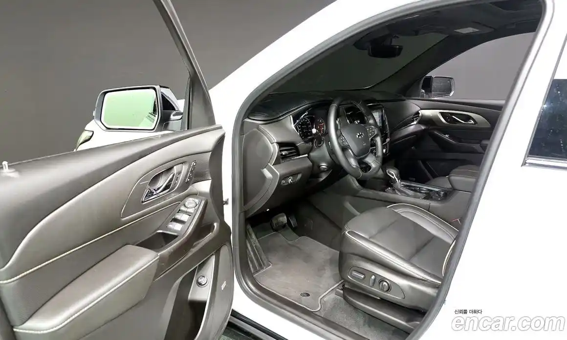 Chevrolet Traverse 2023 3.6 Автомат в Москве № 819251, фото 10