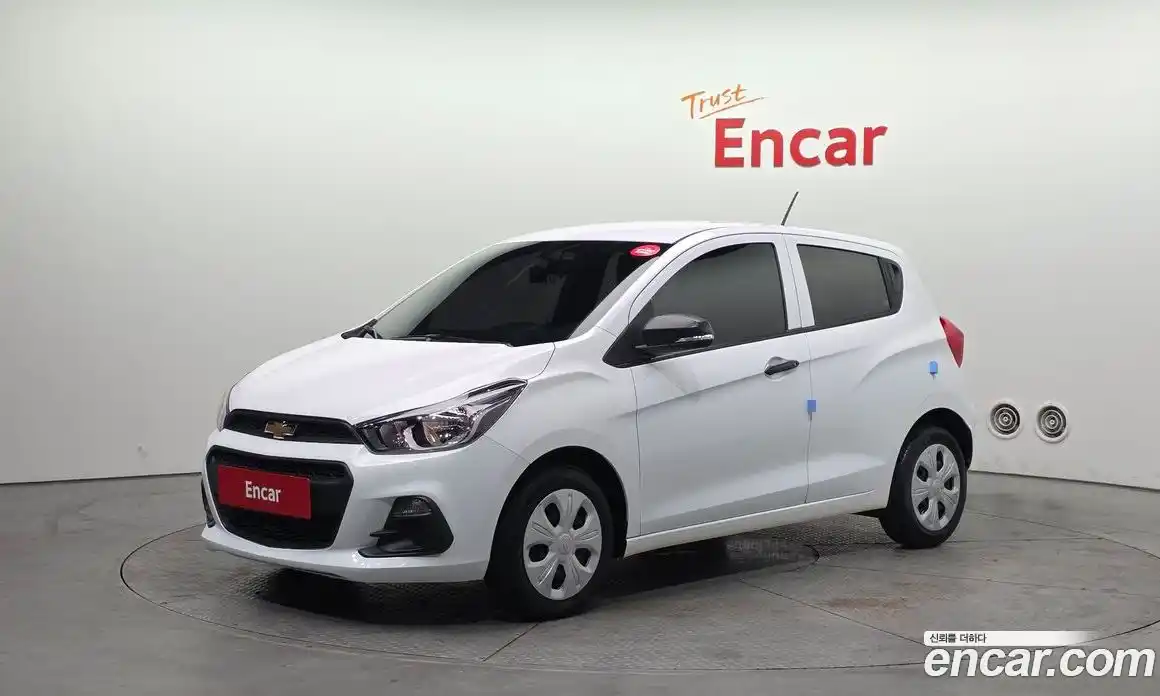 Chevrolet Spark 2016 1.0 Автомат в Москве № 819327, фото 1