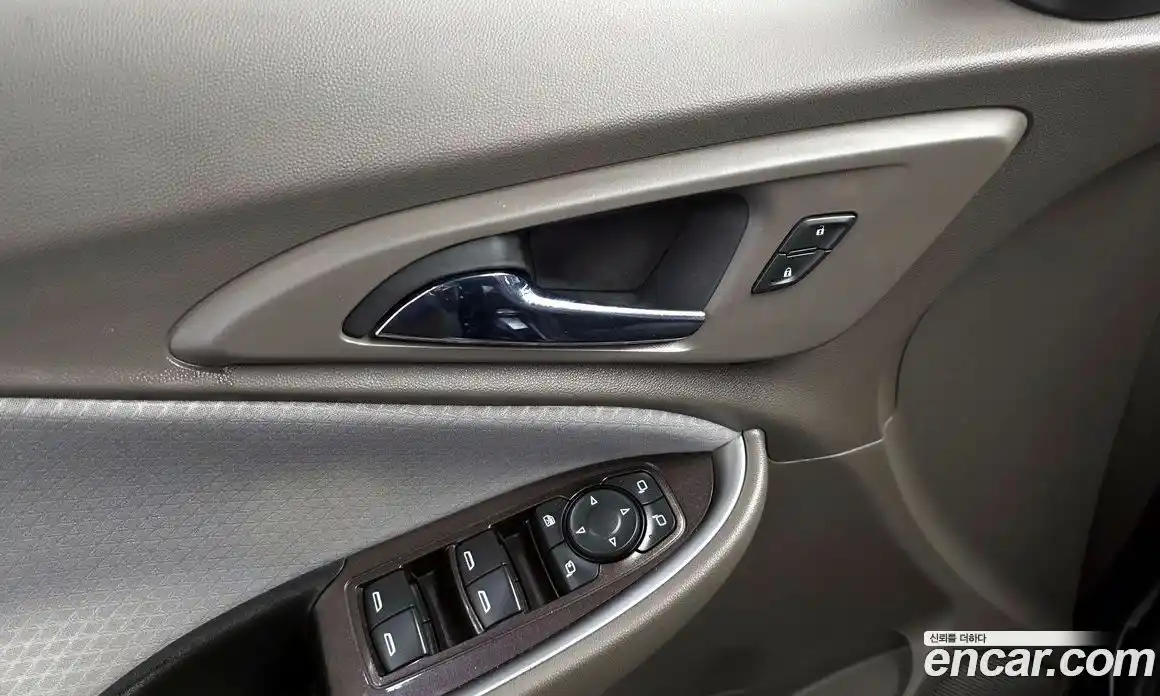 Chevrolet Malibu 2017 1.5 Автомат в Москве № 819425, фото 18