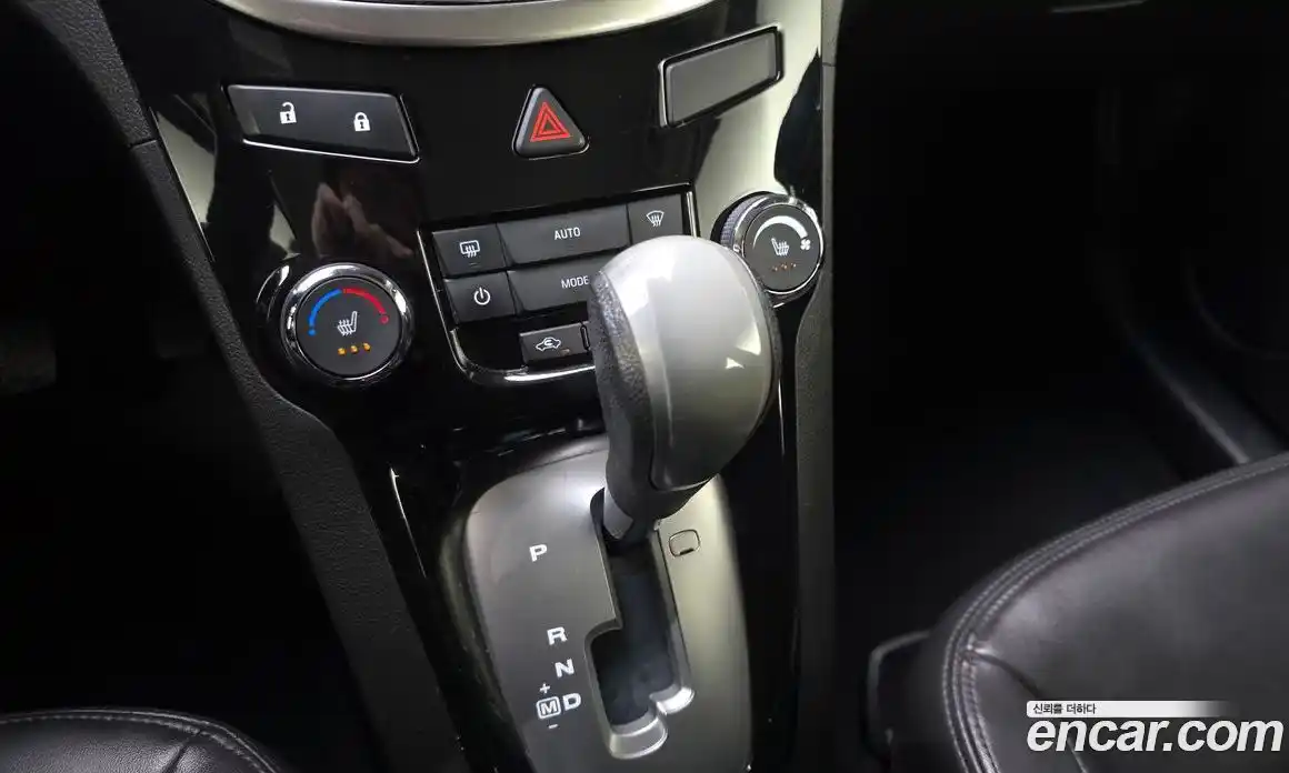 Chevrolet Orlando 2014 2.0 Автомат в Москве № 819725, фото 9