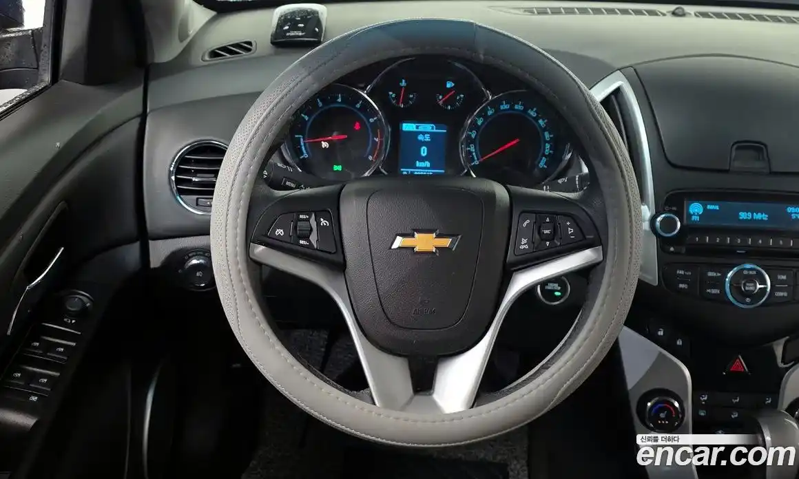 Chevrolet Cruze 2014 1.8 Автомат в Москве № 819778, фото 16