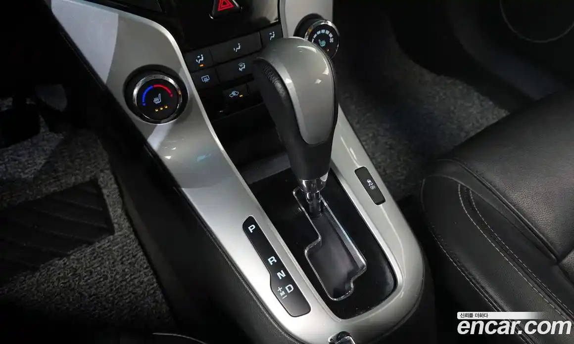 Chevrolet Cruze 2014 1.8 Автомат в Москве № 819778, фото 9