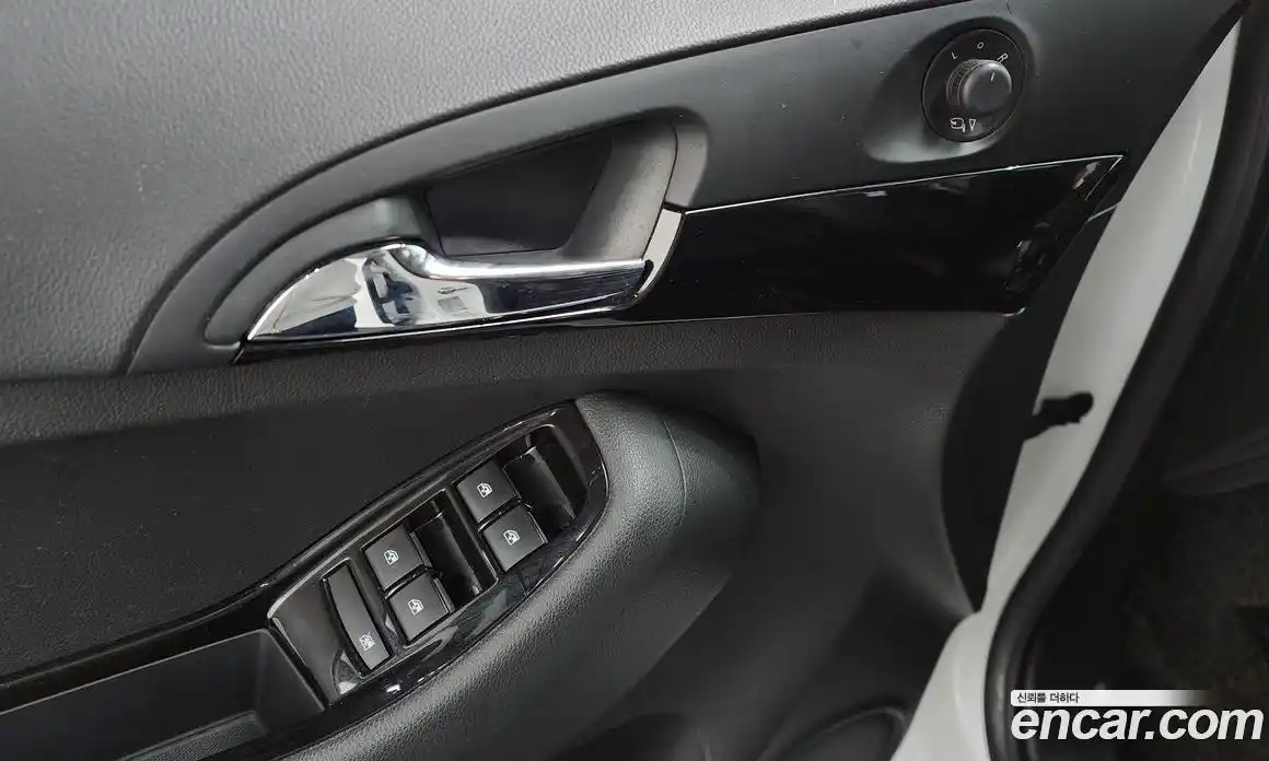 Chevrolet Orlando 2016 1.6 Автомат в Москве № 819851, фото 14