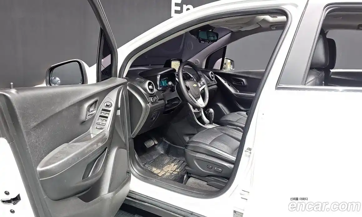 Chevrolet Trax 2016 1.4 Автомат в Москве № 819967, фото 10