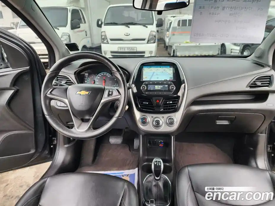 Chevrolet Spark 2016 1.0 Автомат в Москве № 820115, фото 12