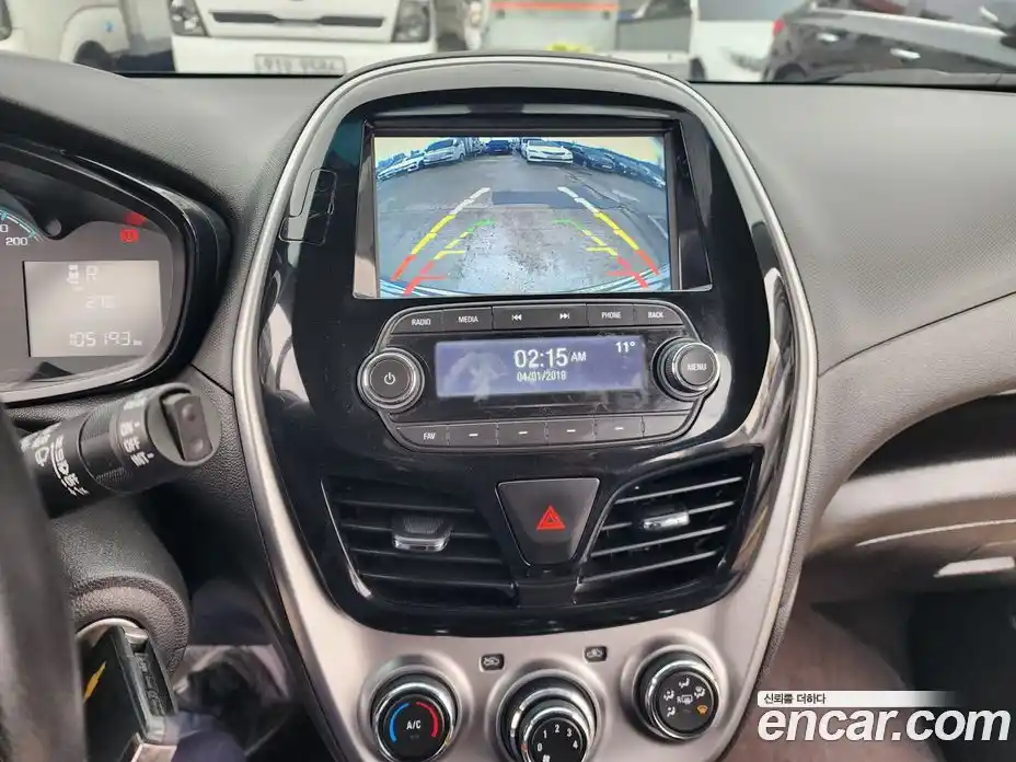 Chevrolet Spark 2016 1.0 Автомат в Москве № 820115, фото 13