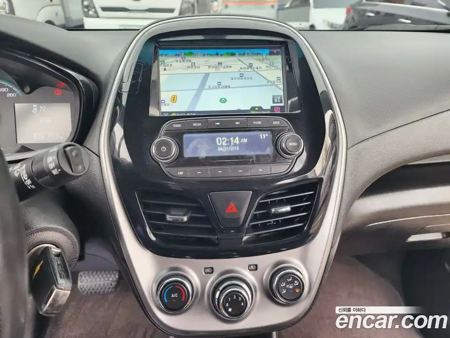 Chevrolet Spark 2016 1.0 Автомат в Москве № 820115, фото 14