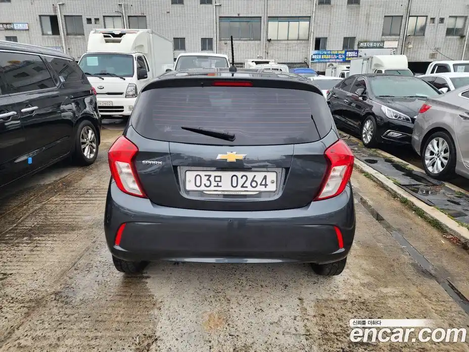 Chevrolet Spark 2016 1.0 Автомат в Москве № 820115, фото 4