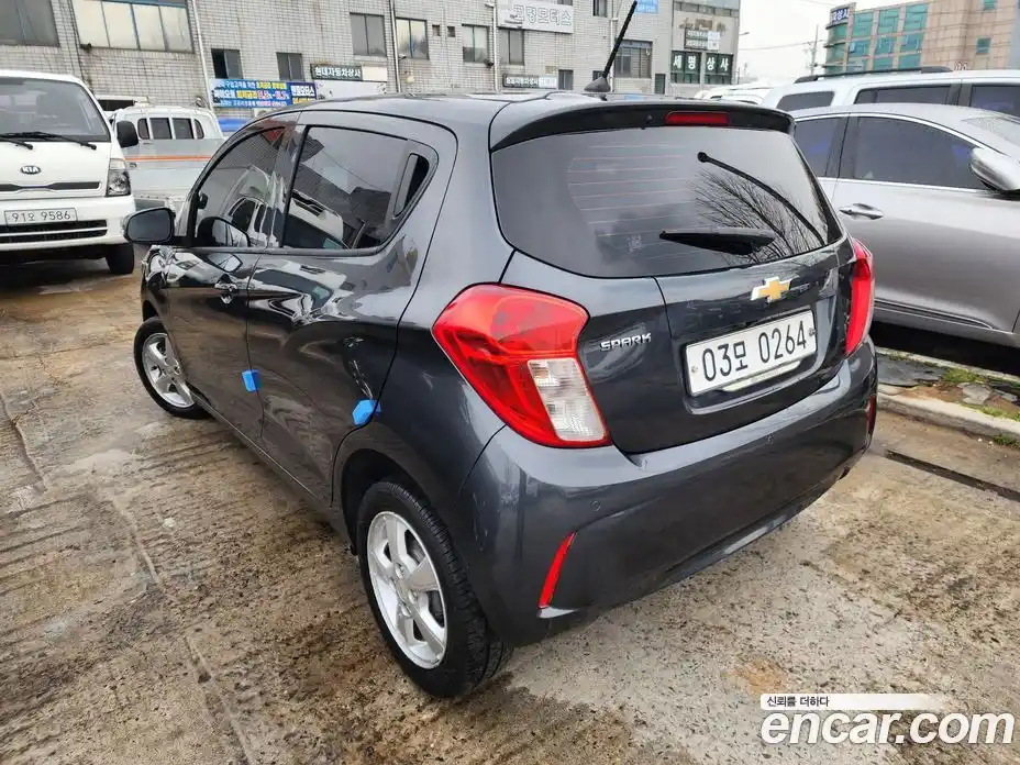 Chevrolet Spark 2016 1.0 Автомат в Москве № 820115, фото 5