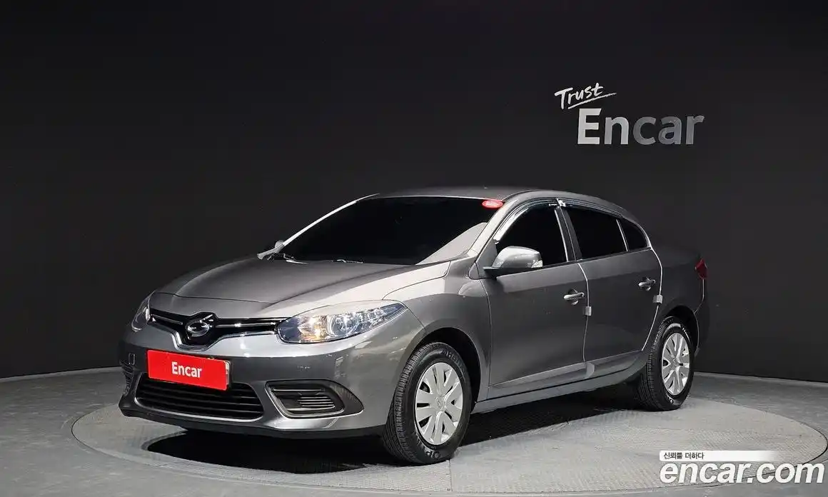 Renault SM3 2016 1.6 Автомат в Москве № 820458, фото 1