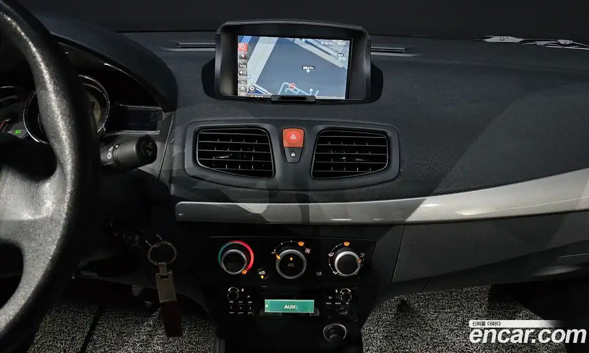 Renault SM3 2016 1.6 Автомат в Москве № 820458, фото 17