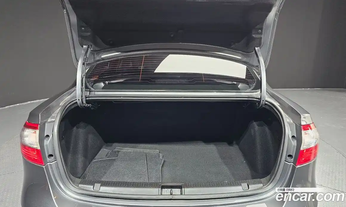 Renault SM3 2016 1.6 Автомат в Москве № 820458, фото 20