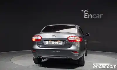 Renault SM3 2016 1.6 Автомат в Москве № 820458, миниатюра 4