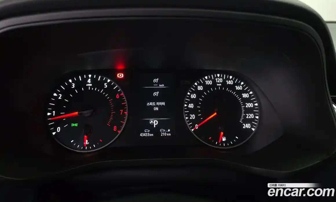 Renault XM3 2021 1.6 Автомат в Москве № 820496, фото 8