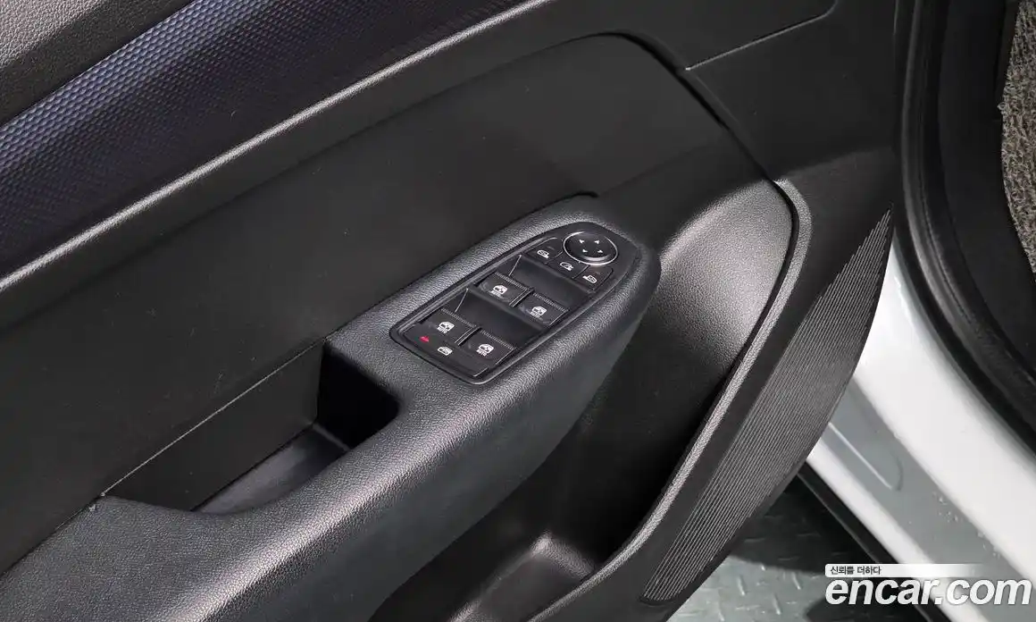 Renault XM3 2020 1.6 Автомат в Москве № 820654, фото 17