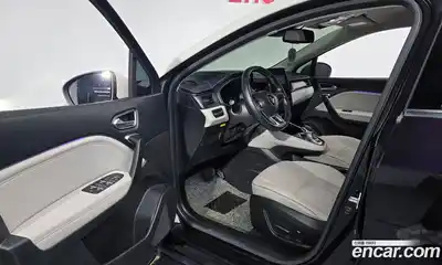 Renault Captur 2020 1.3 Автомат в Москве № 820658, миниатюра 10