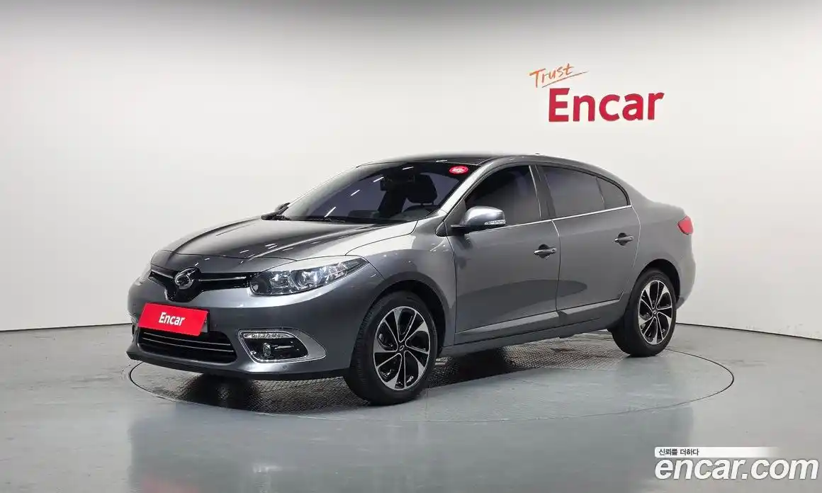 Renault SM3 2016 1.6 Автомат в Москве № 820702, фото 1