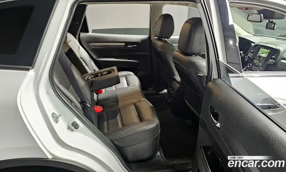 Renault QM6 2018 2.0 Автомат в Москве № 820725, фото 12