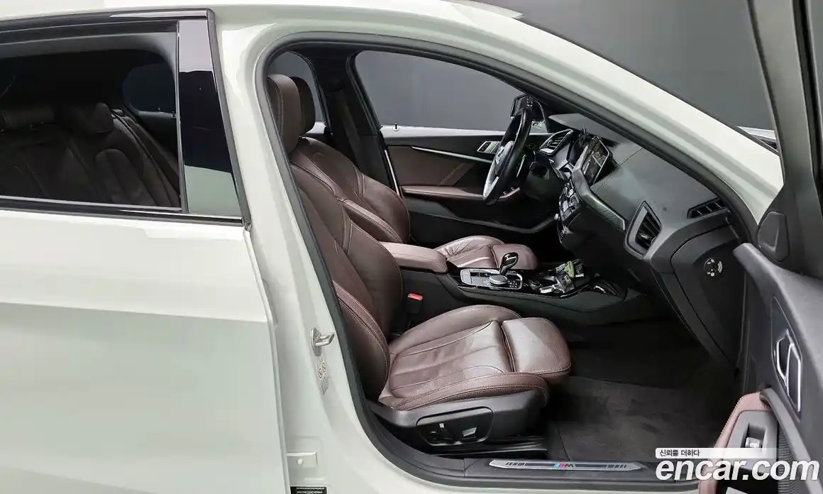 BMW 1-Series 2021 2.0 Автомат в Москве № 821179, фото 10