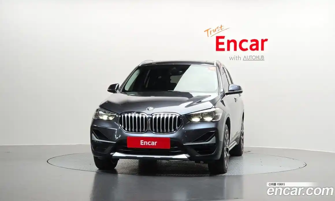 BMW X1 2022 2.0 Автомат в Москве № 821393, фото 3