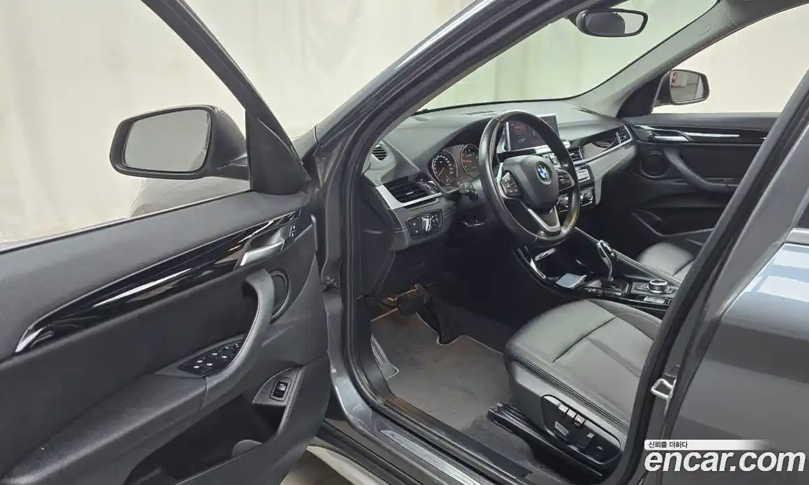 BMW X1 2022 2.0 Автомат в Москве № 821393, фото 10