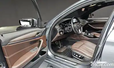 BMW 5-Series 2018 2.0 Автомат в Москве № 821470, миниатюра 11